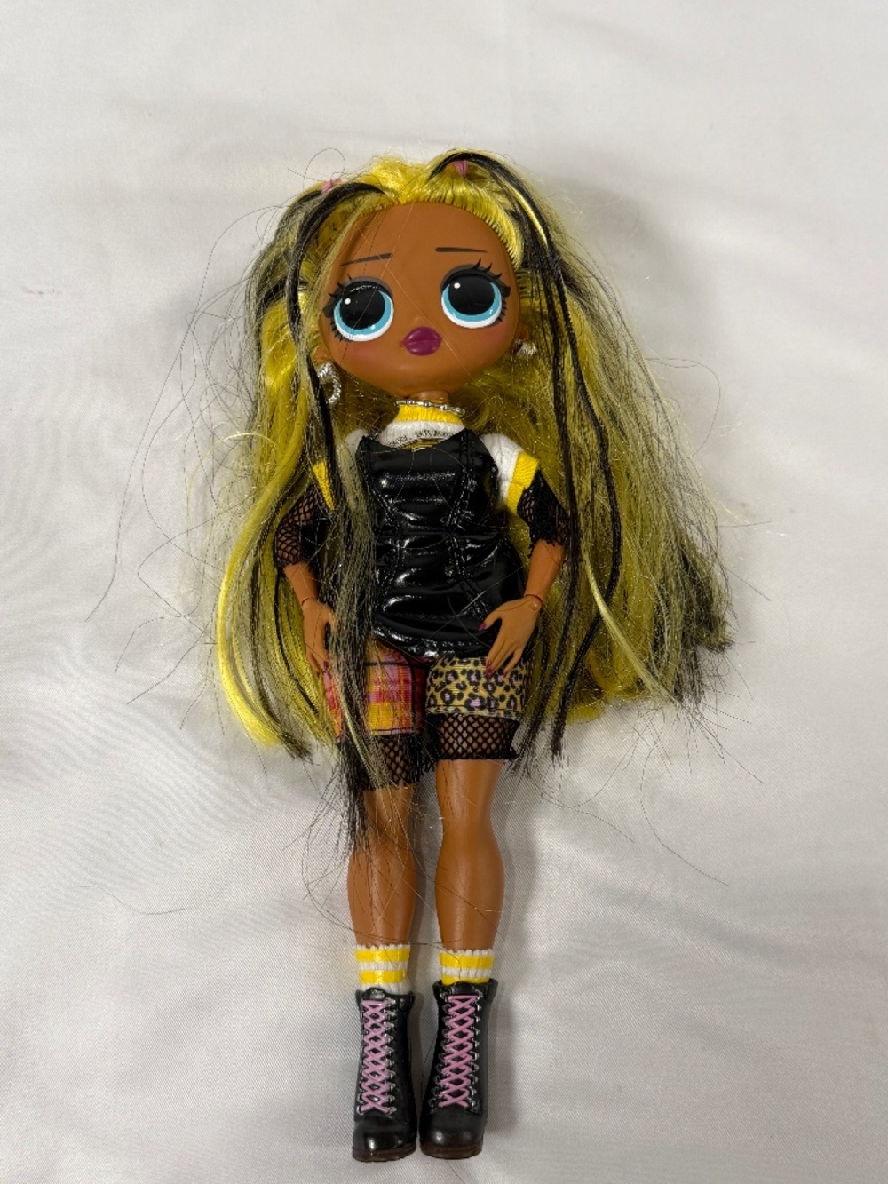 L.O.L. Surprise O.M.G. Alt Grrrl Series 2 Fashion Doll 2019